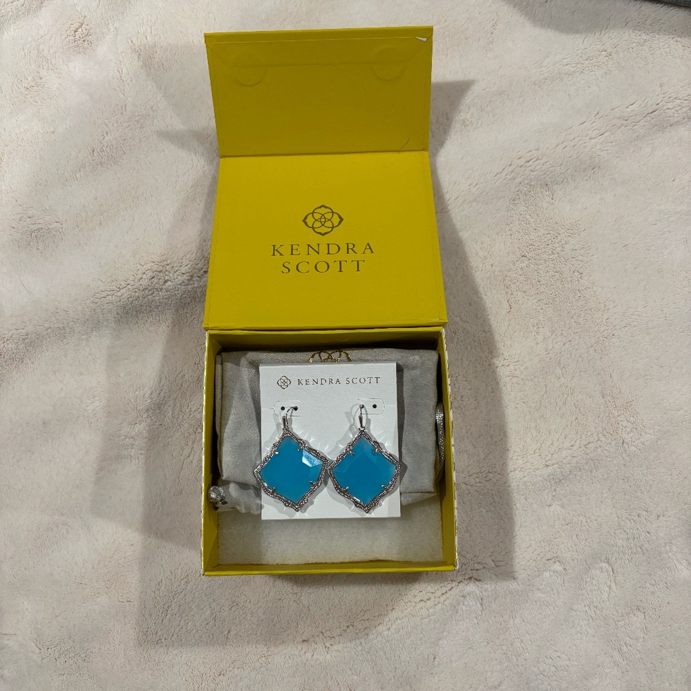 Kendra Scott Earrings